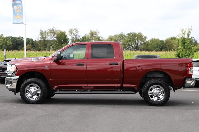 Used 2024 RAM 3500 Tradesman w/ Chrome Appearance Group AWD/4WD image 2