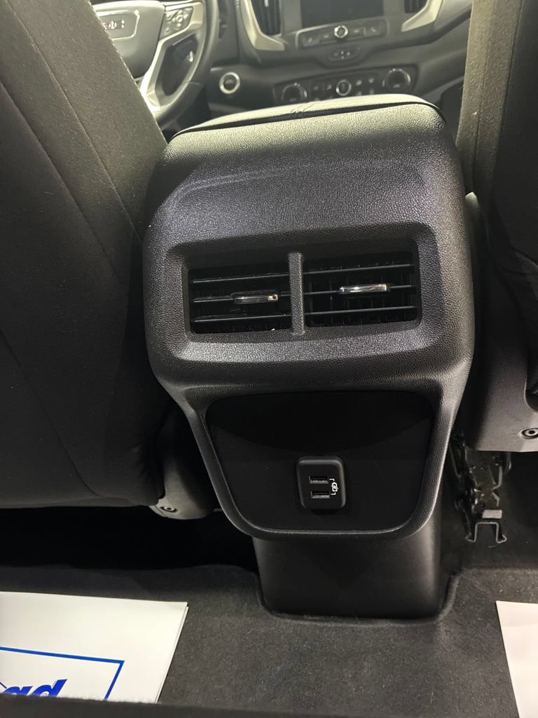 Used 2023 GMC Terrain SLE w/ Driver Convenience Package AWD/4WD image 26