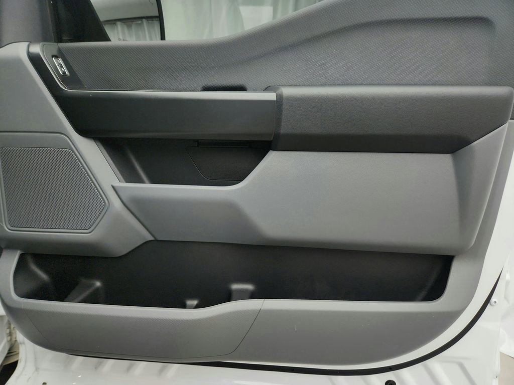 Used 2022 Ford F150 Lightning Pro image 31