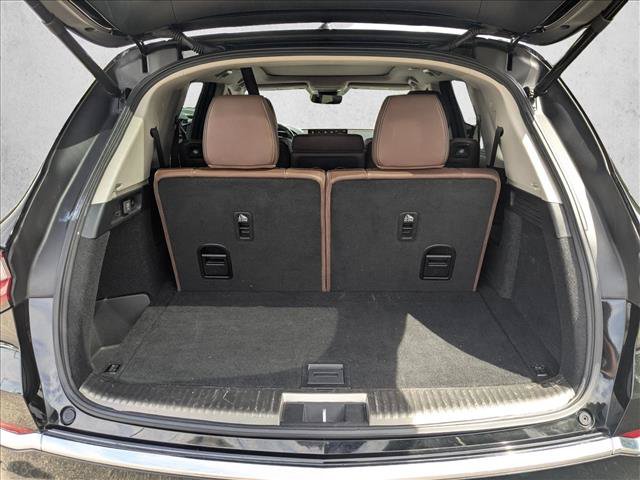 Used 2023 Acura MDX w/ Advance Package AWD/4WD image 6