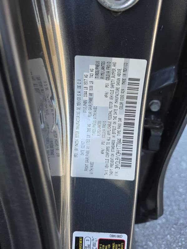 Used 2017 Toyota Yaris iA image 37