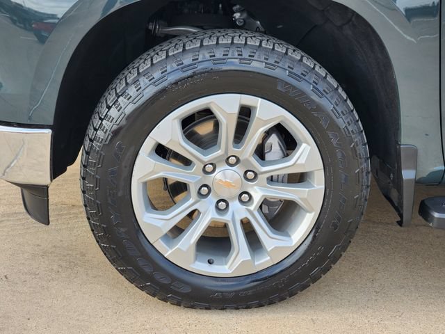 Used 2025 Chevrolet Silverado 1500 LTZ w/ LTZ Premium Texas Edition AWD/4WD image 19