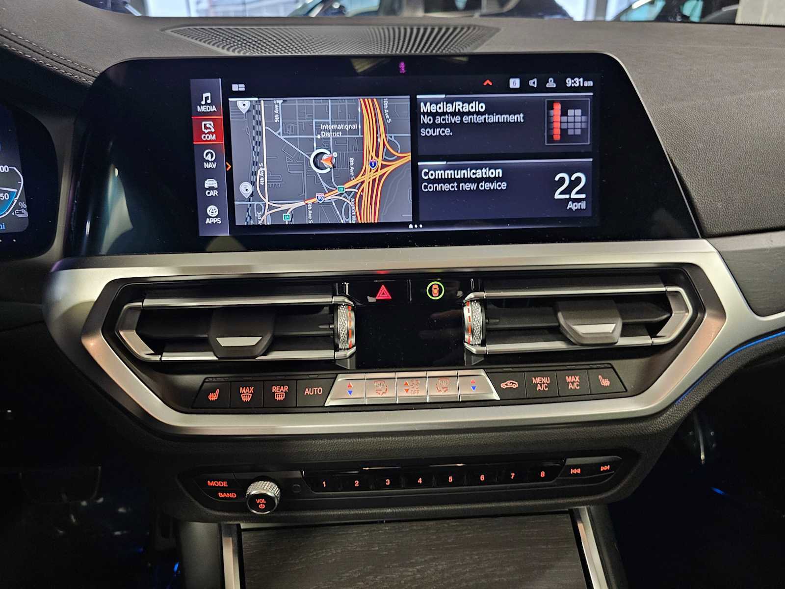 Used 2022 BMW 330e xDrive w/ M Sport Package AWD/4WD image 13