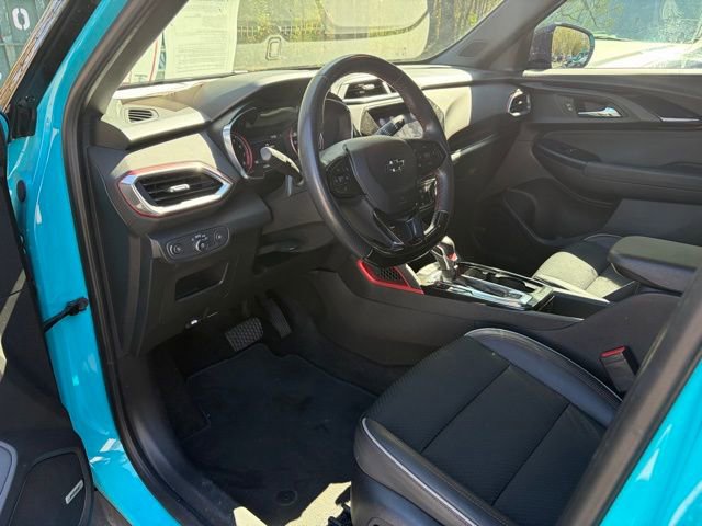 Used 2021 Chevrolet TrailBlazer RS w/ Technology Package image 8