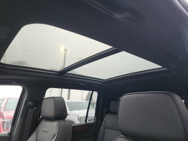 New 2026 GMC Yukon XL Denali w/ Sun & Power Step Package image 26