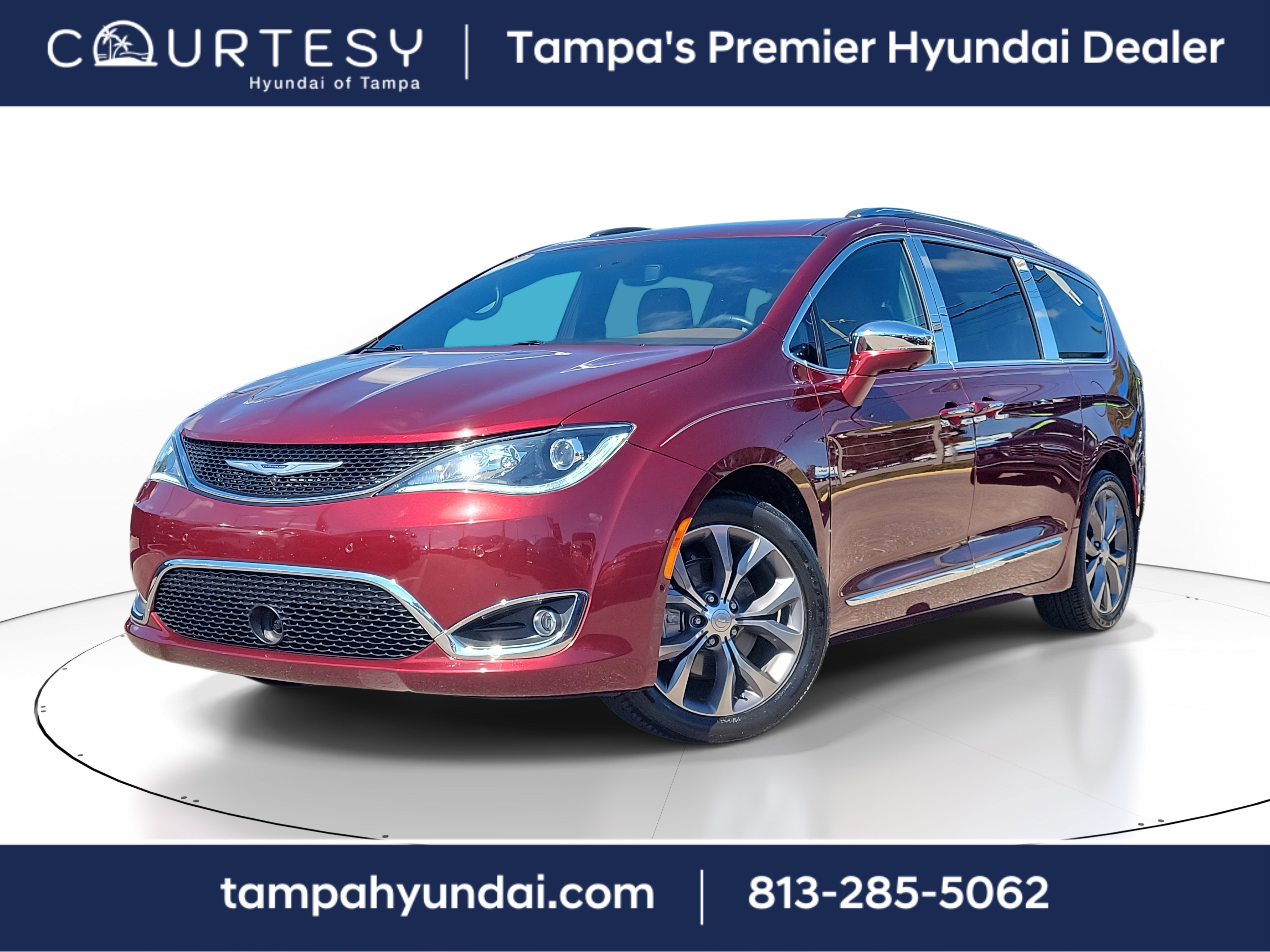 Used 2020 Chrysler Pacifica Limited w/ Tire & Wheel Group