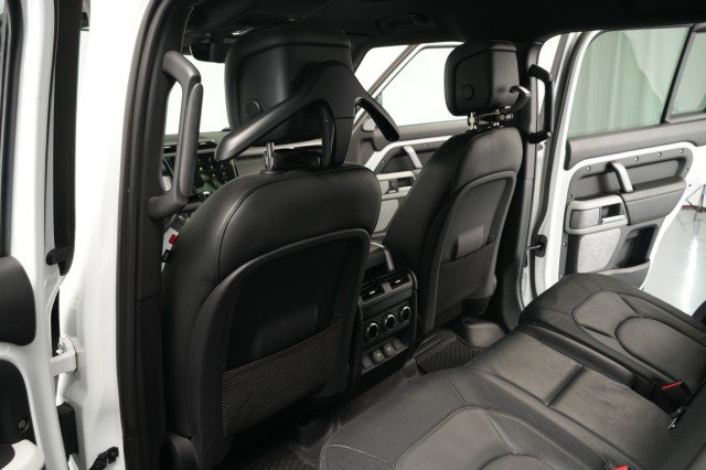 Used 2023 Land Rover Defender 130 X-Dynamic SE AWD/4WD image 50