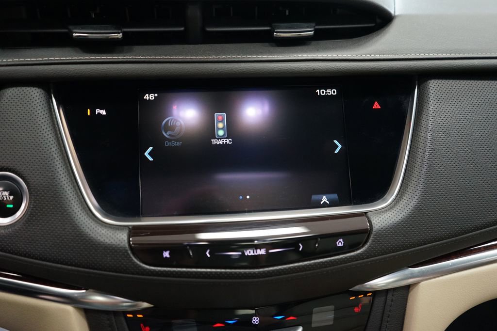 Used 2017 Cadillac XT5 Luxury w/ Driver Awareness Package AWD/4WD image 36