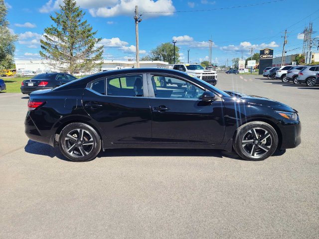 Used 2025 Nissan Sentra SV FWD image 6