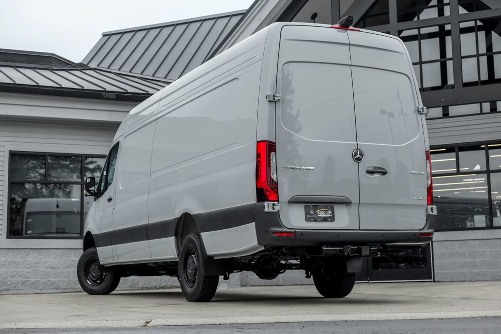 New 2026 Mercedes-Benz Sprinter 2500 image 2