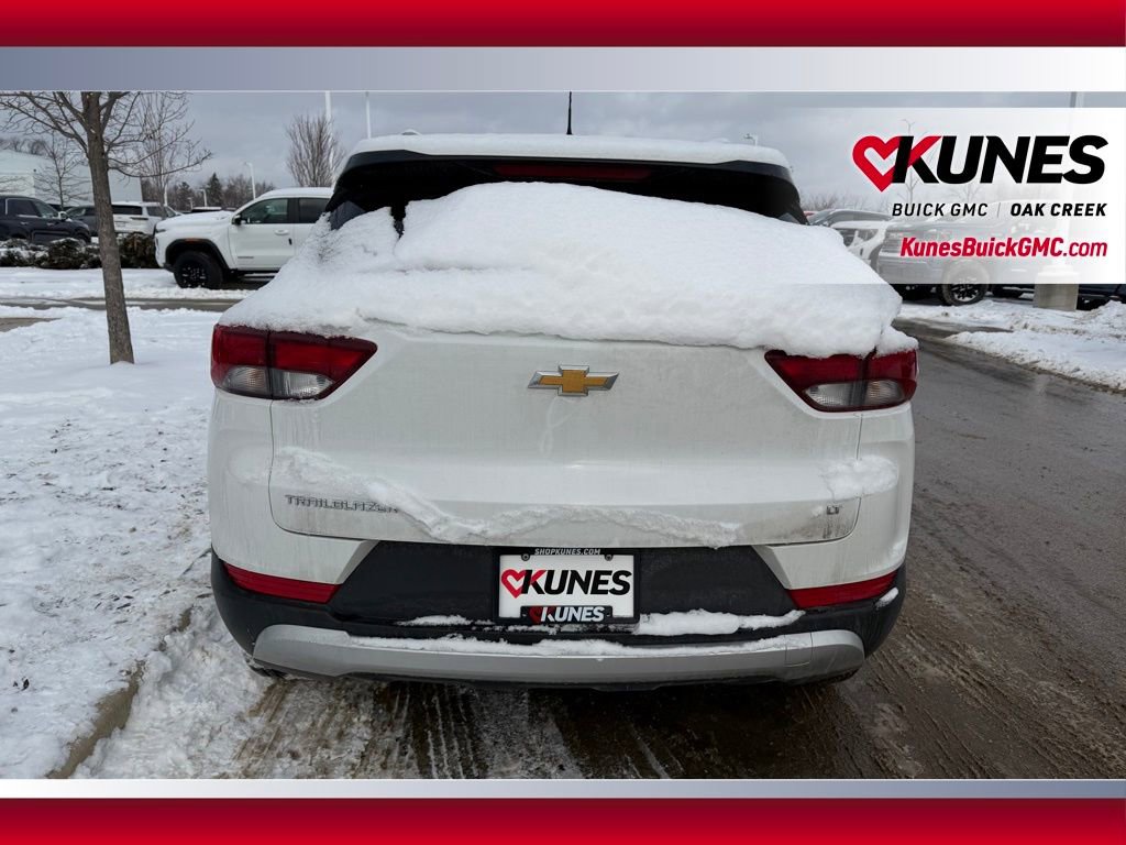 Used 2025 Chevrolet TrailBlazer LT image 5