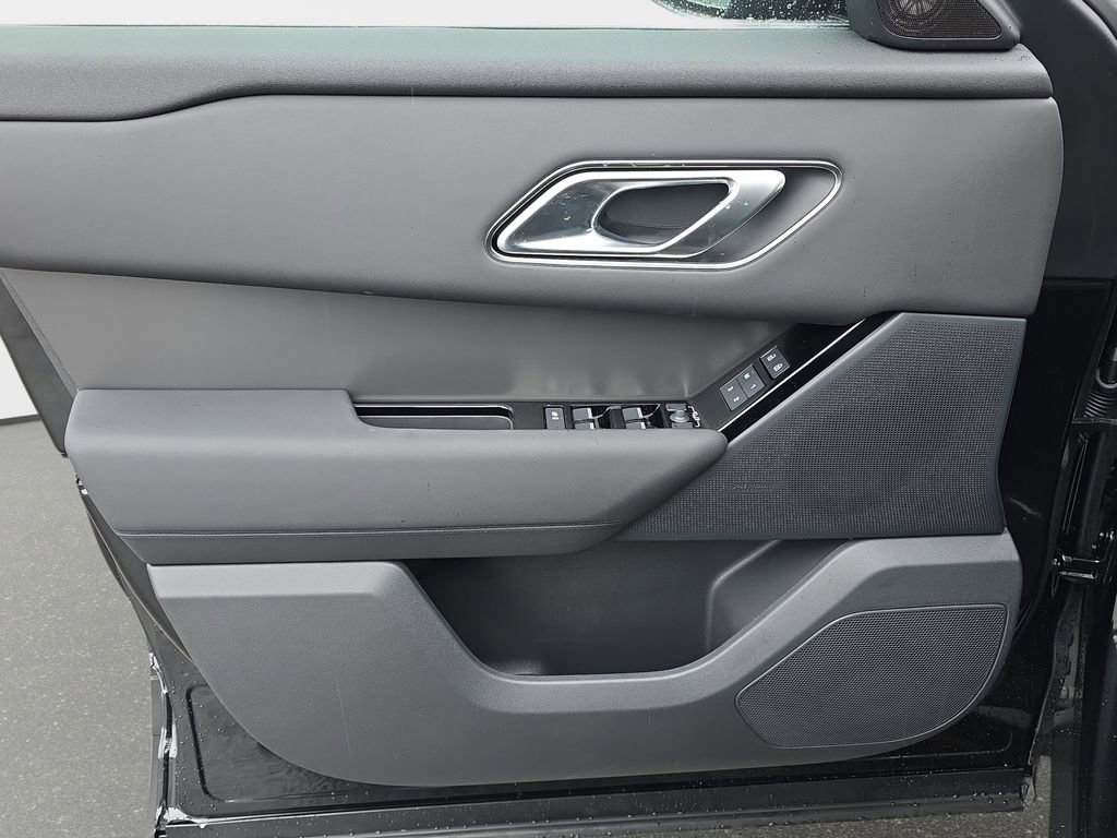 New 2026 Land Rover Range Rover Velar S AWD/4WD image 28