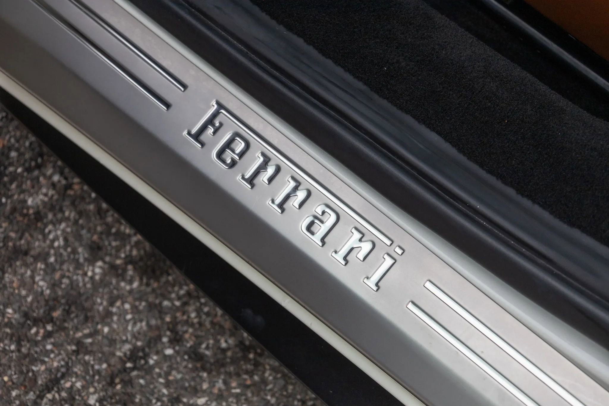 Used 2015 Ferrari 458 Italia Coupe RWD image 56