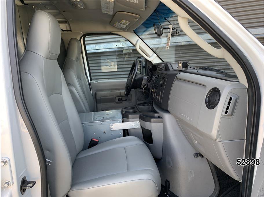 Used 2014 Ford E-350 and Econoline 350 Super Duty RWD image 29