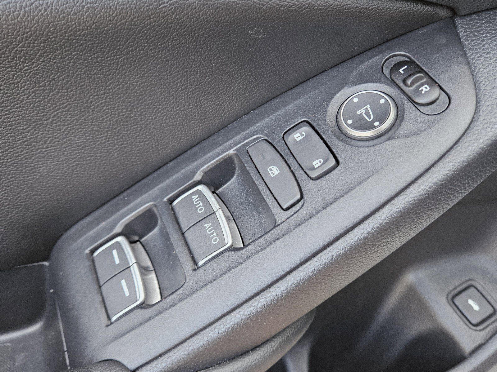 Used 2019 Honda Accord Sport image 35
