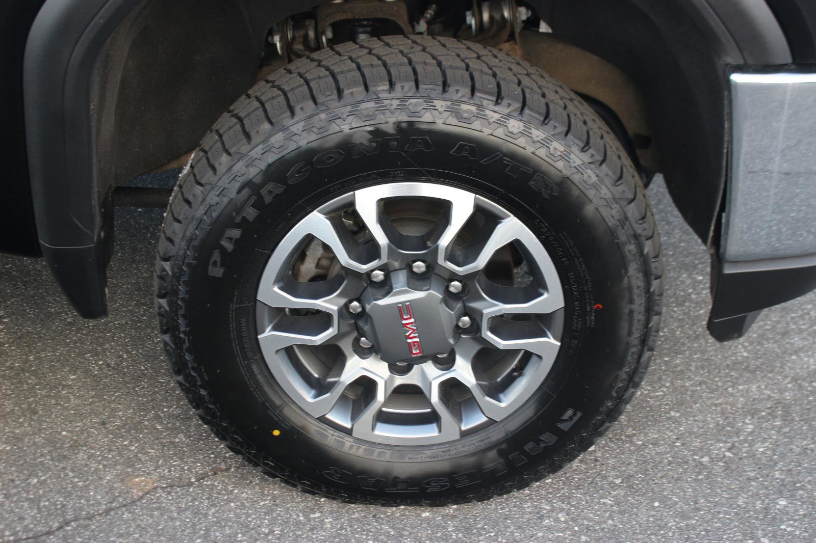 Used 2023 GMC Sierra 2500 SLE w/ SLE Value Package; AWD/4WD image 41