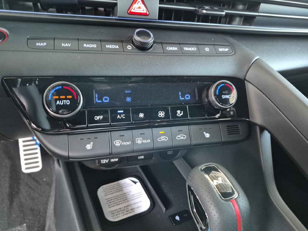 New 2026 Hyundai Elantra N Line FWD image 22