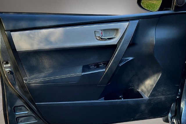 Used 2019 Toyota Corolla LE FWD image 20