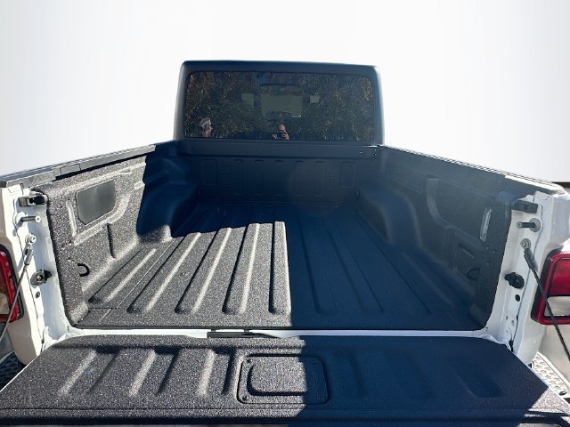 New 2026 Jeep Gladiator Sport AWD/4WD image 26