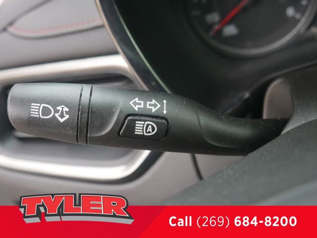 Used 2023 Chevrolet Equinox RS w/ RS Leather Package image 26