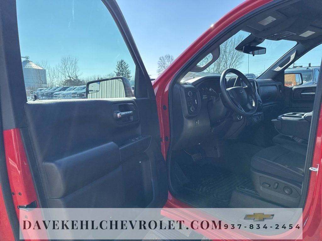 Used 2025 Chevrolet Silverado 1500 Custom Trail Boss image 9
