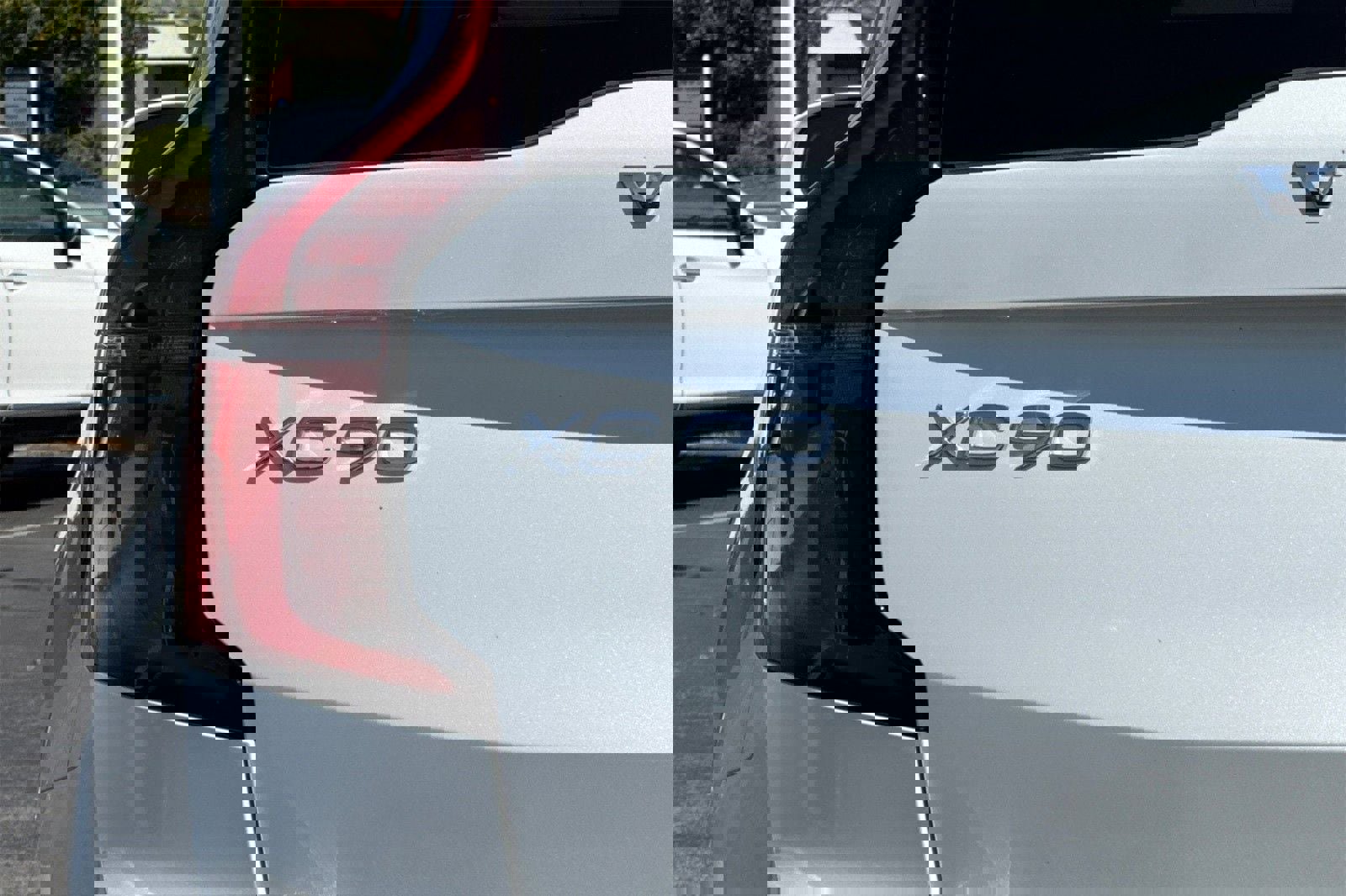 Used 2026 Volvo XC90 B5 Core w/ Protection Package AWD/4WD image 28