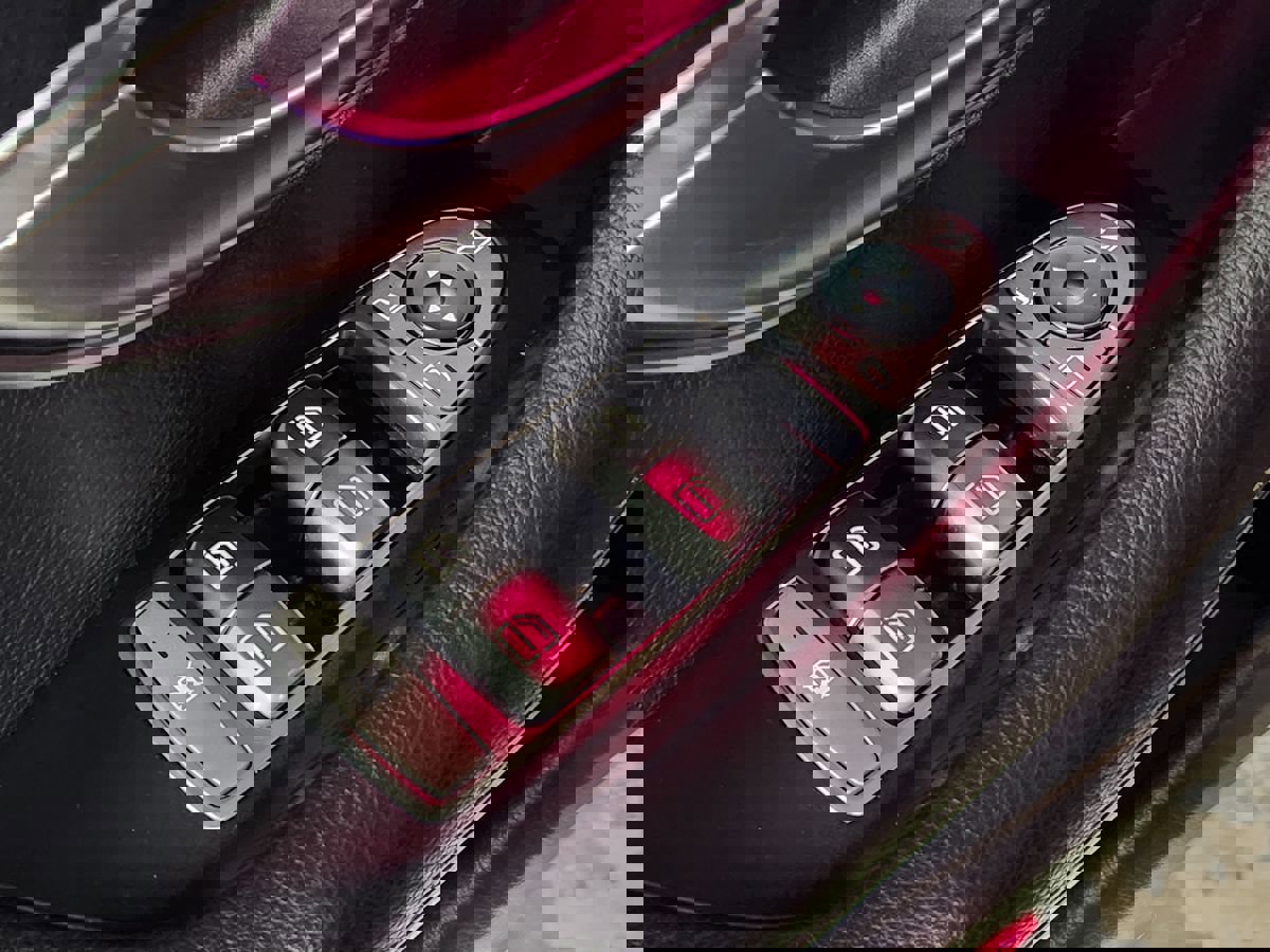 Used 2021 Mercedes-Benz E 350 Sedan image 43