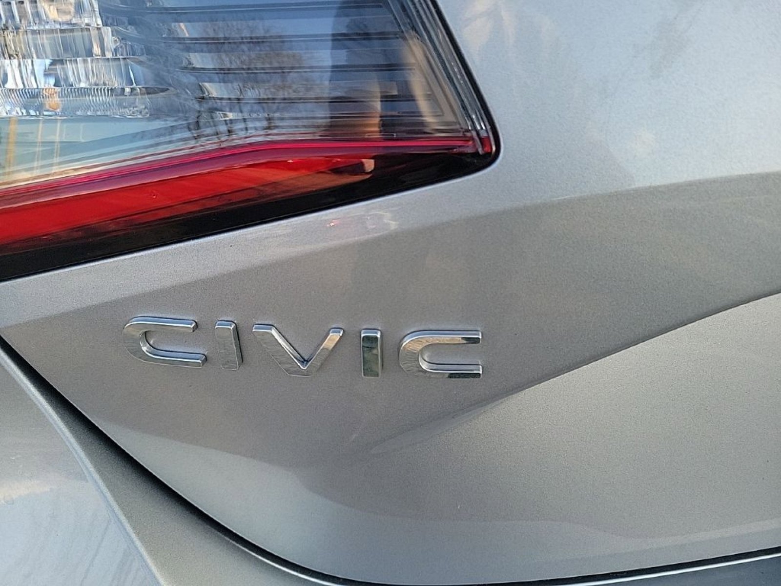 Used 2024 Honda Civic EX-L image 12