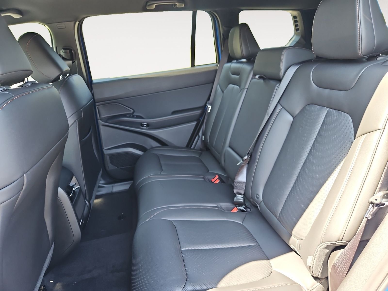 New 2026 Jeep Cherokee Limited AWD/4WD image 13