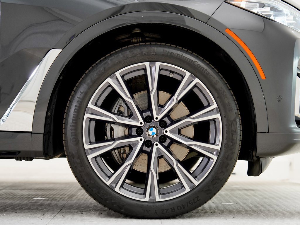 Used 2022 BMW X7 xDrive40i w/ Premium Package image 31