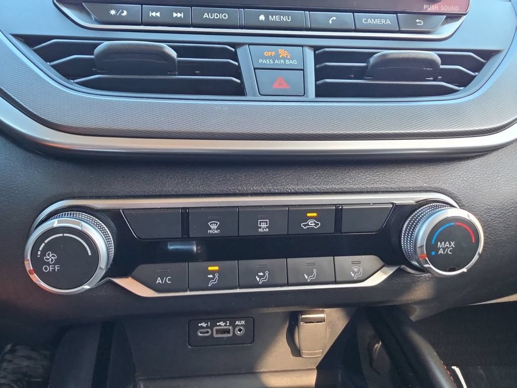 Used 2023 Nissan Altima 2.5 SR FWD image 18
