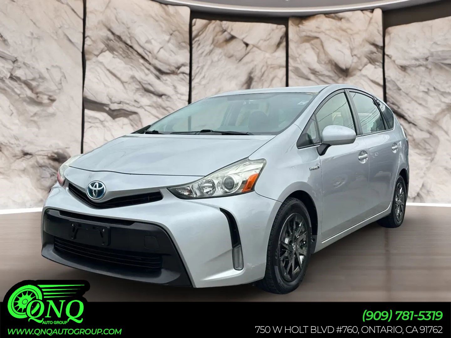Used 2015 Toyota Prius V Three image 1