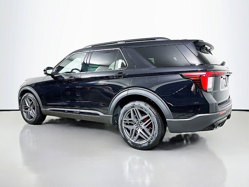New 2026 Ford Explorer ST image 4
