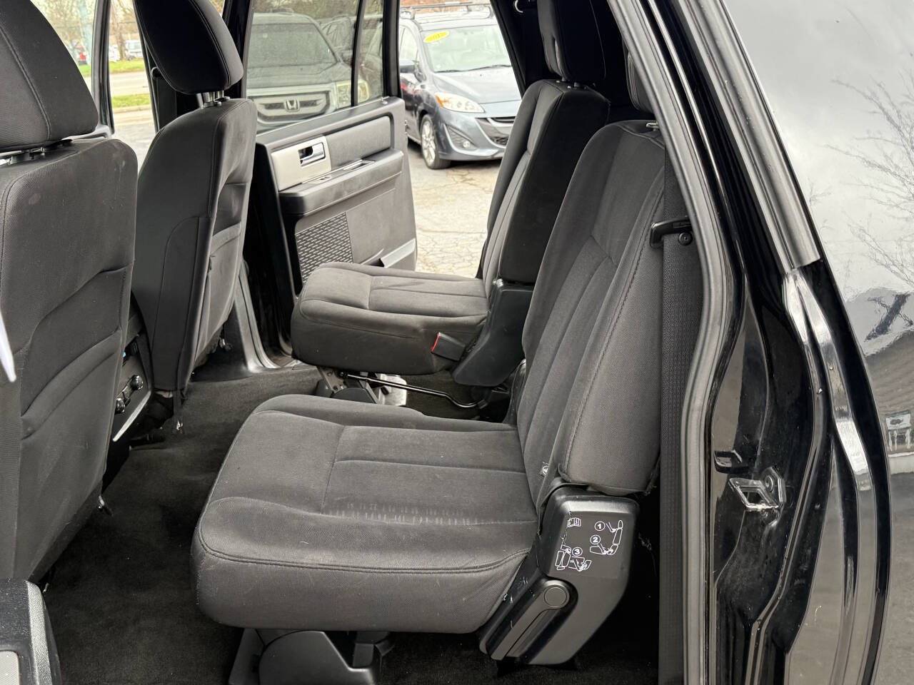 Used 2016 Ford Expedition EL XLT image 17