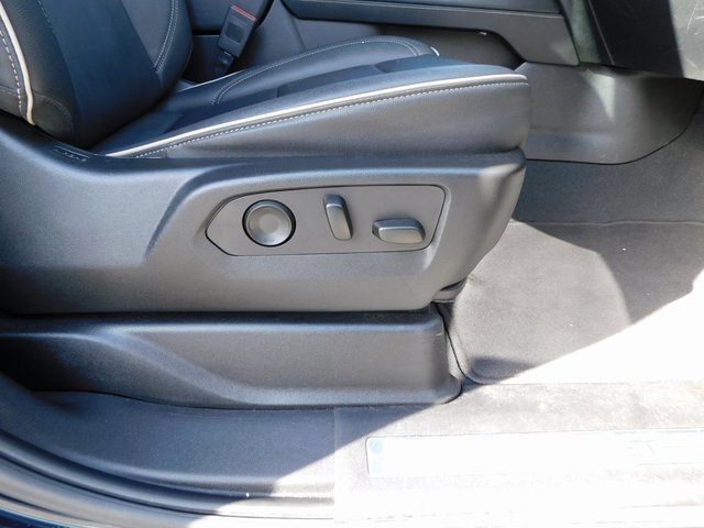 Certified 2023 Chevrolet Suburban Premier image 19