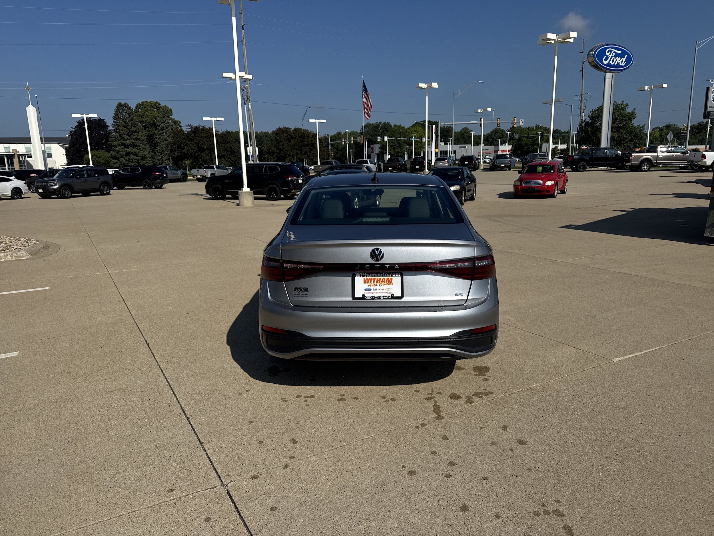 New 2026 Volkswagen Jetta SE FWD image 5