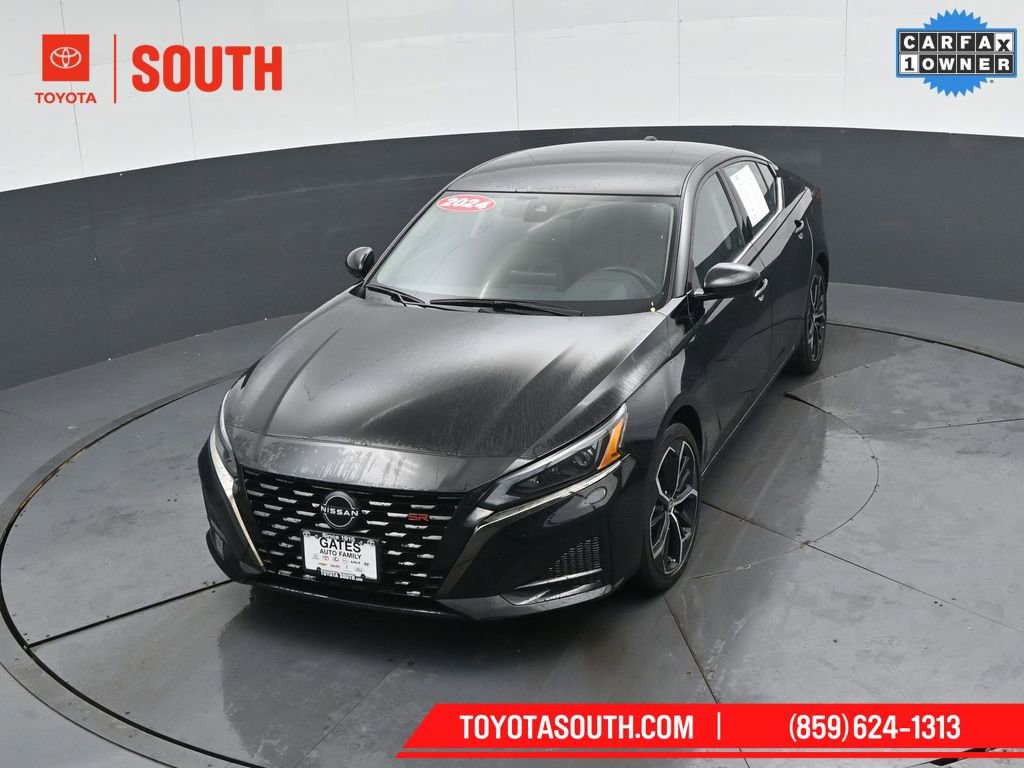 Used 2024 Nissan Altima 2.5 SR image 43