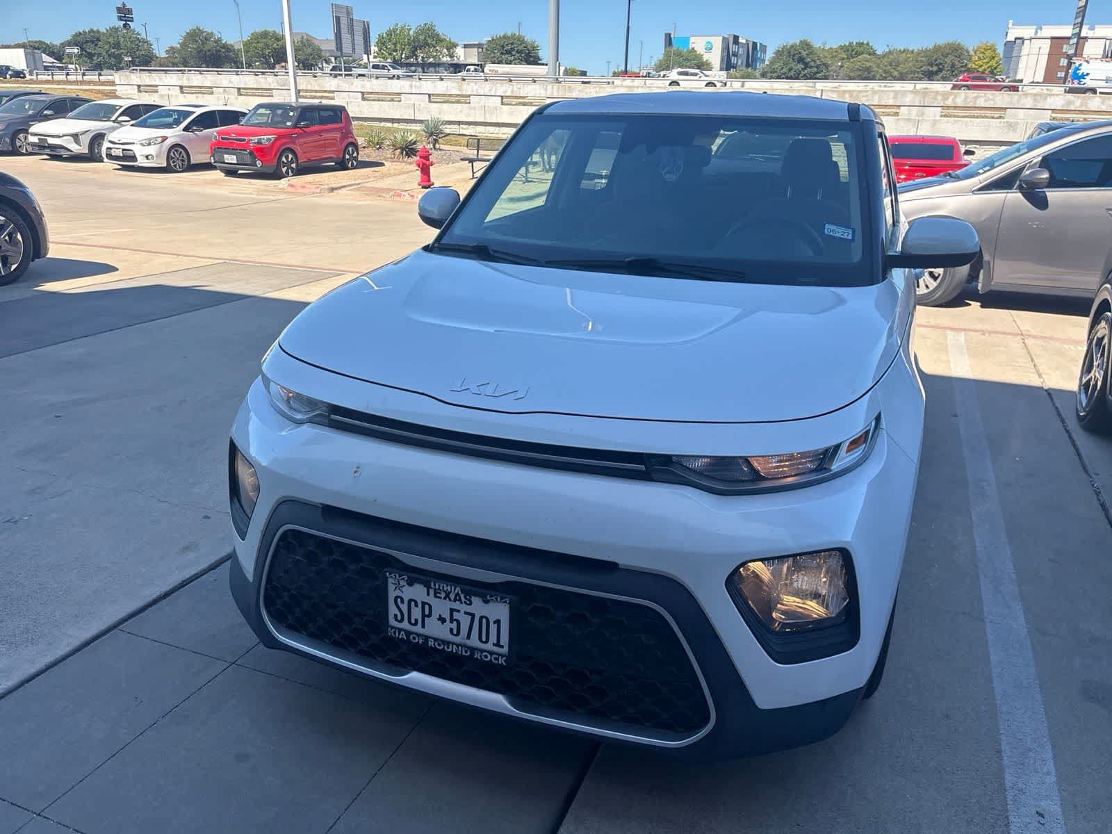 Used 2022 Kia Soul LX w/ Technology Package FWD video 1