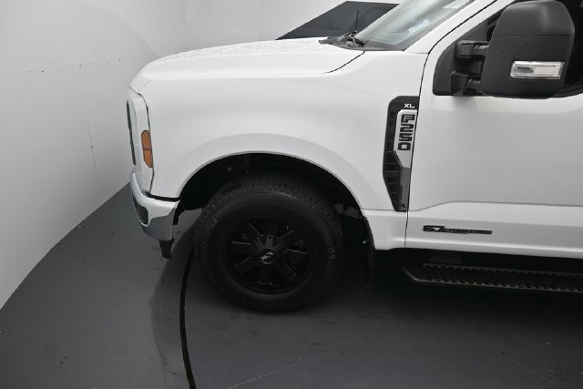Used 2026 Ford F250 XL w/ XL Chrome Package RWD image 9