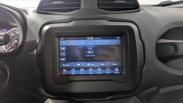 Used 2020 Jeep Renegade Limited AWD/4WD image 29