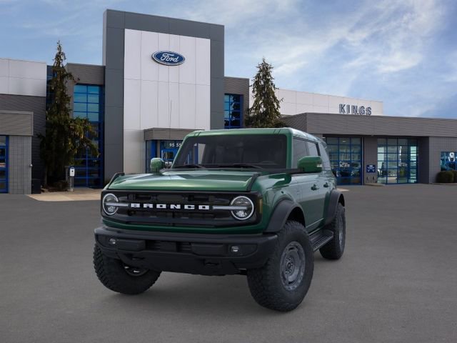 New 2025 Ford Bronco Outer Banks w/ Sasquatch Package AWD/4WD image 2