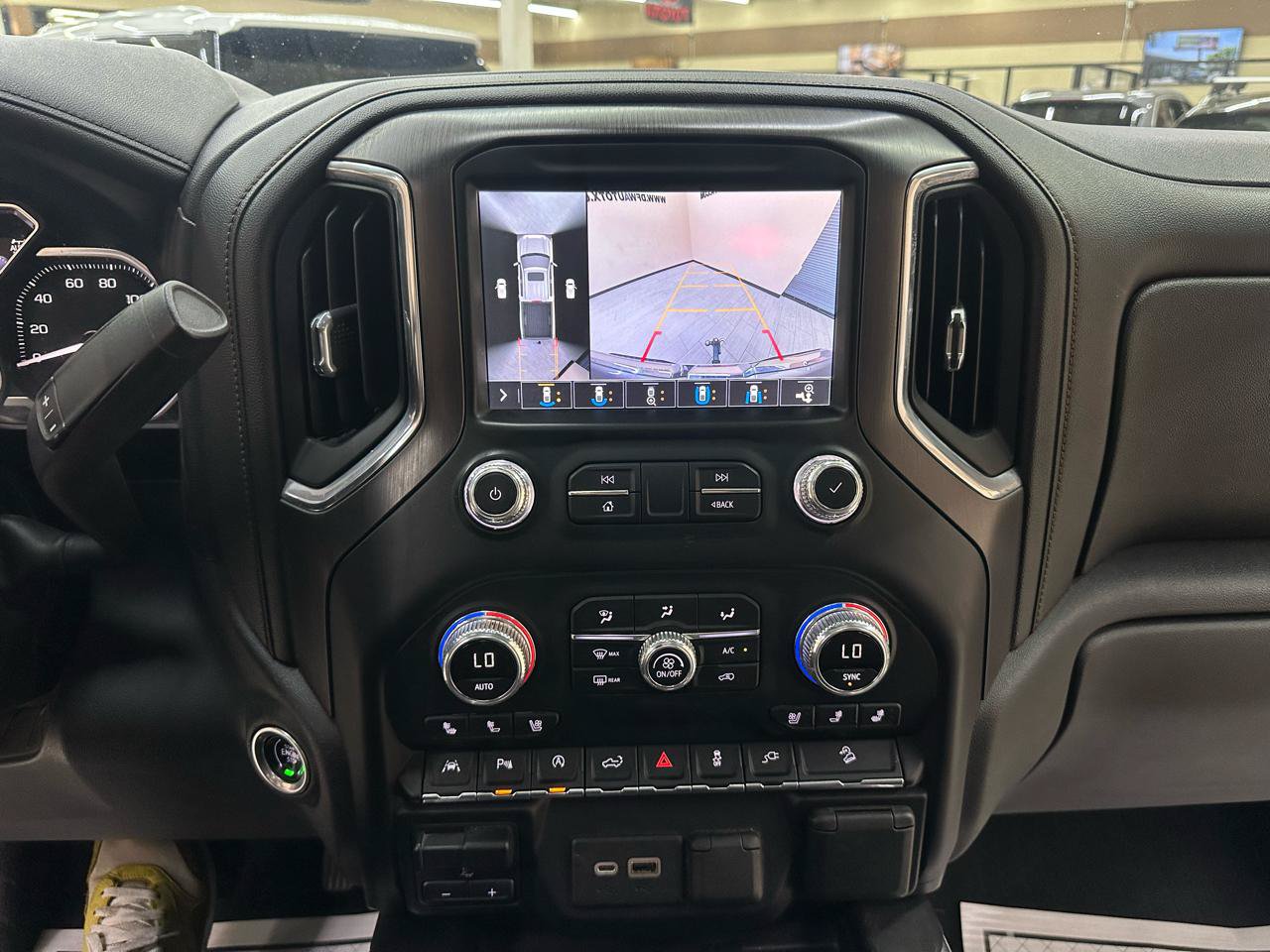 Used 2019 GMC Sierra 1500 AT4 w/ AT4 Premium Package AWD/4WD image 29