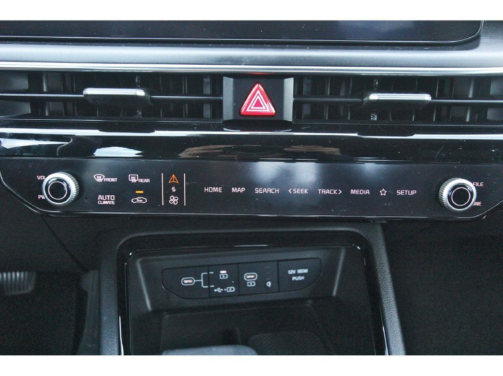 Used 2025 Kia K5 GT-Line w/ GT-Line Premium Package FWD image 29