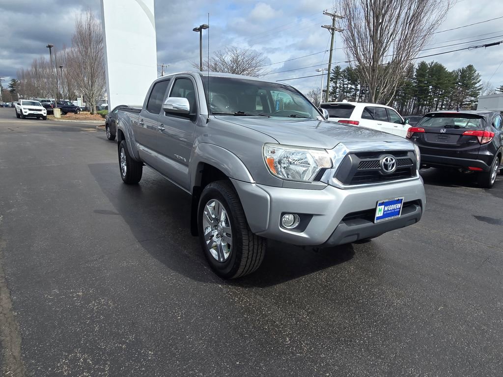 Used 2015 Toyota Tacoma 4x4 Double Cab w/ Limited Package image 10