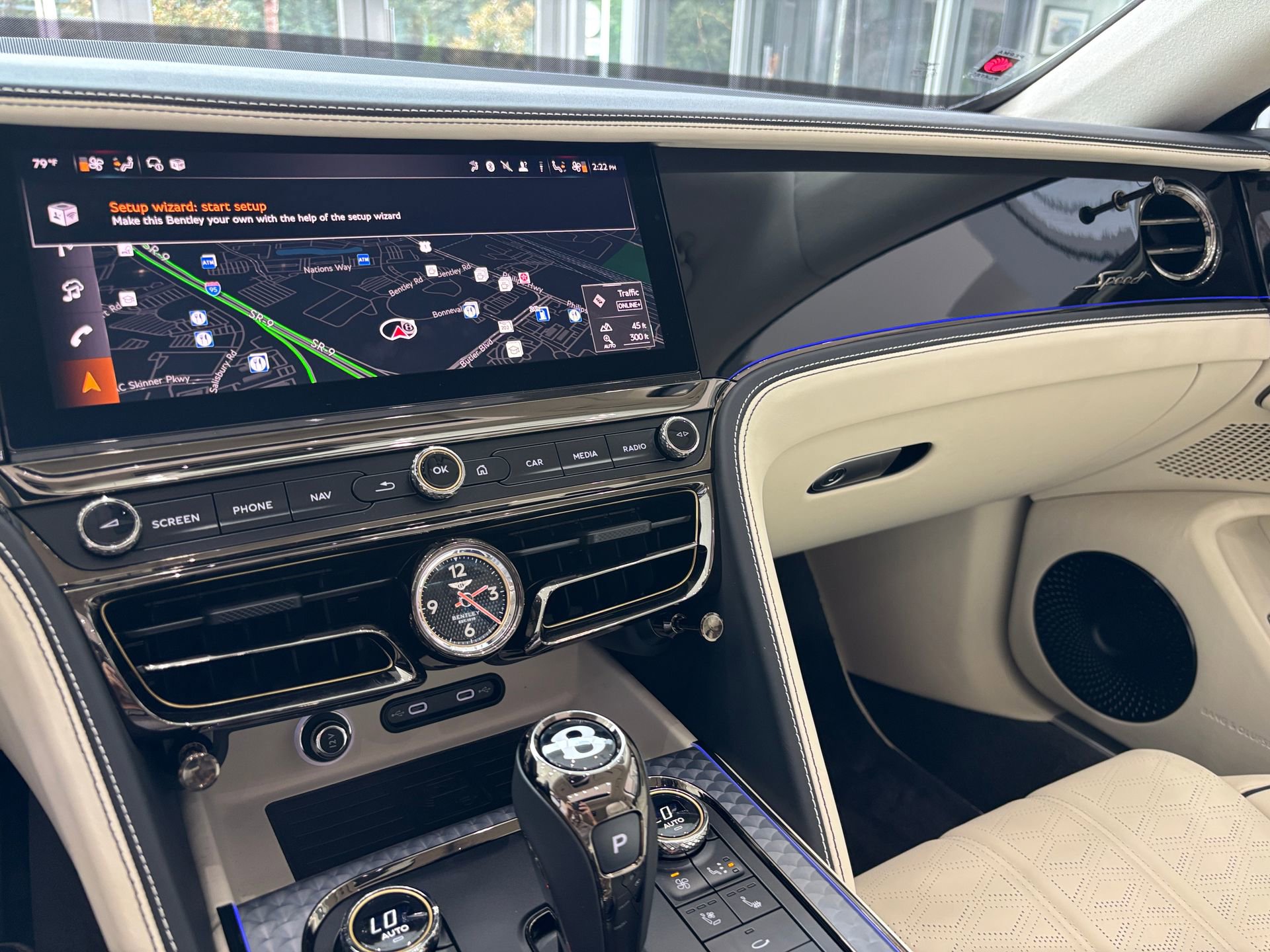 New 2025 Bentley Flying Spur Plug-In Hybrid image 50