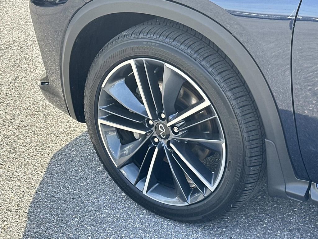 Certified 2025 INFINITI QX55 Essential AWD/4WD image 41