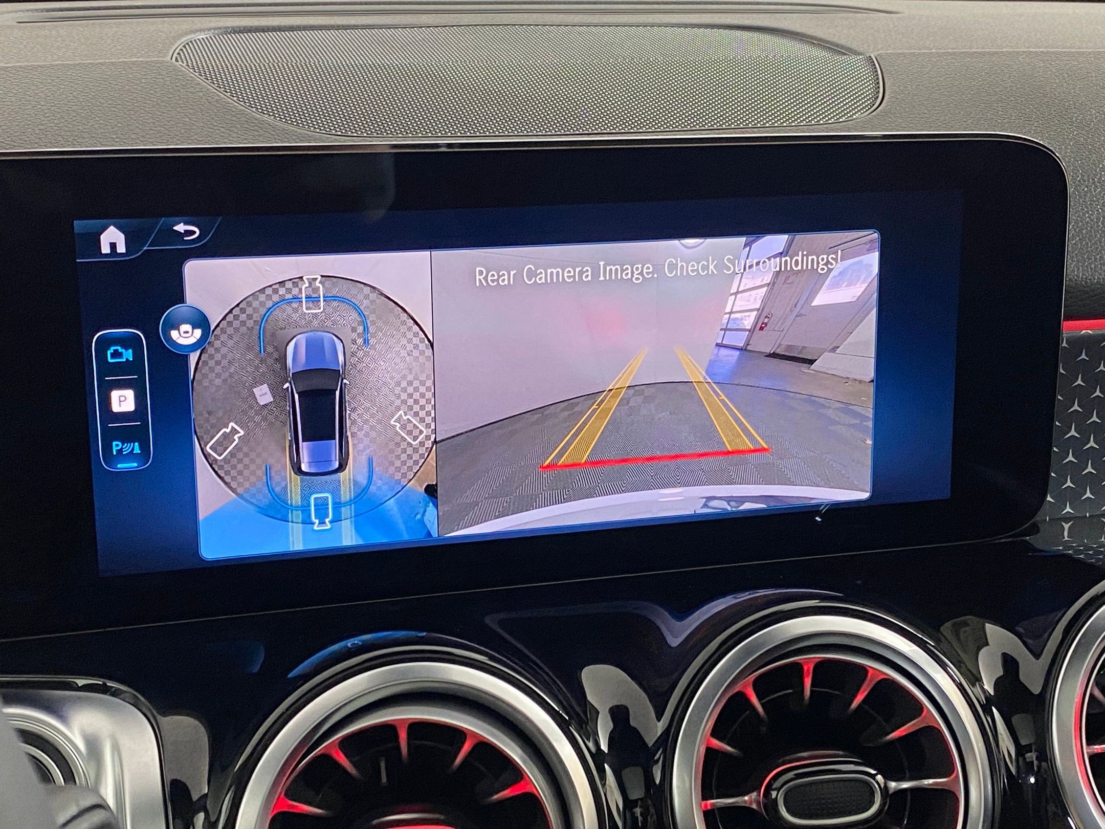 Used 2026 Mercedes-Benz GLB 250 4MATIC image 26