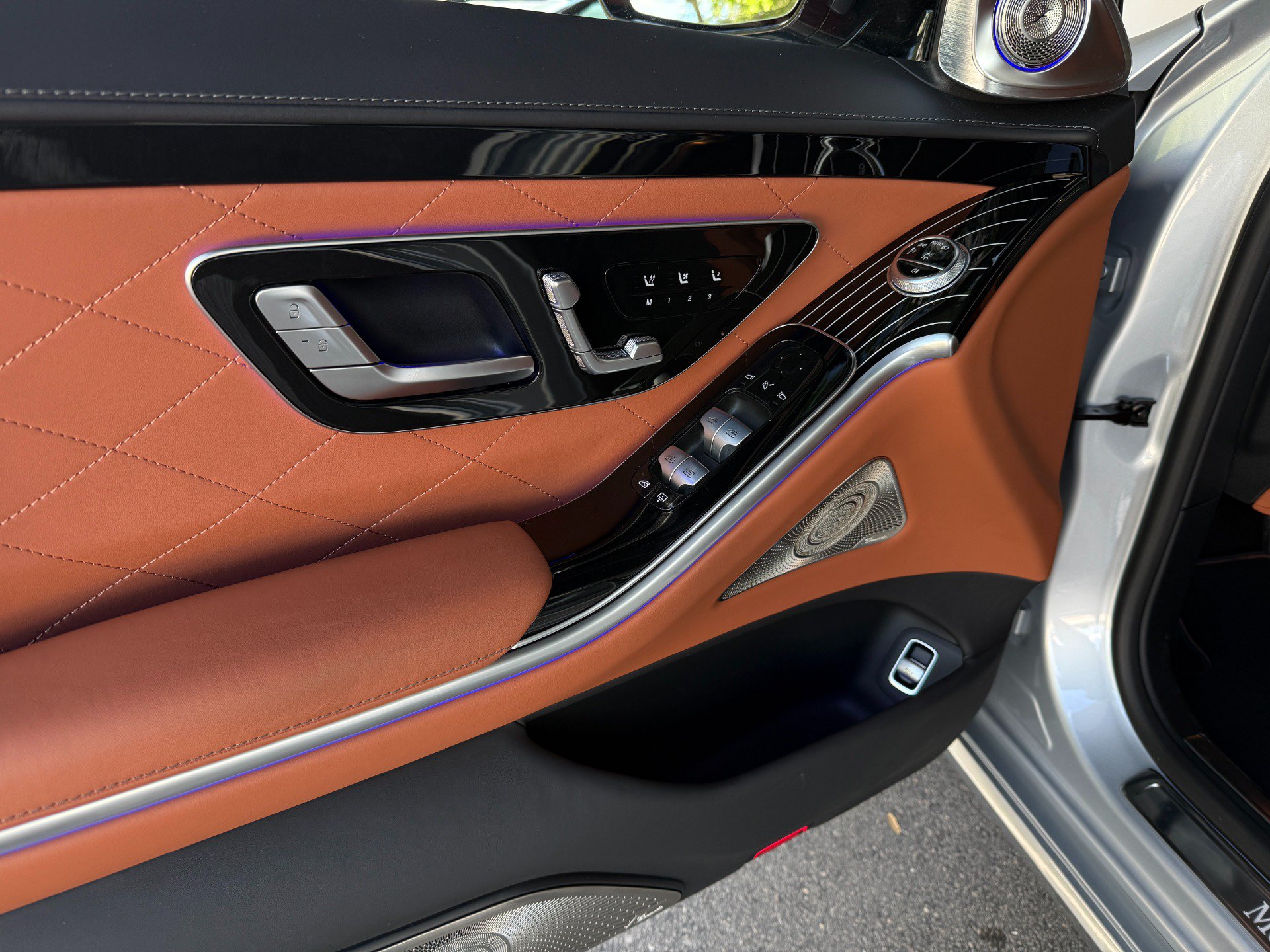 Used 2023 Mercedes-Benz S 580e 4MATIC Sedan image 21