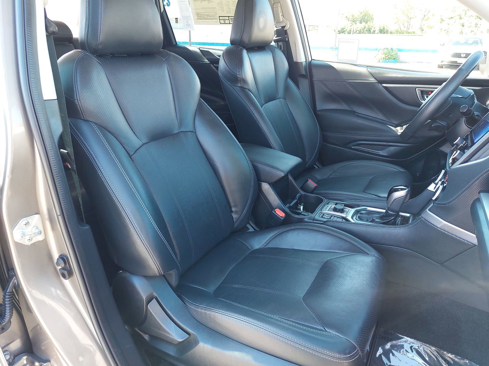 Used 2020 Subaru Forester Limited image 10