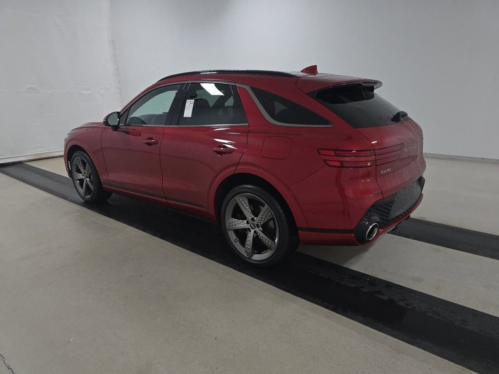 Used 2023 Genesis GV70 3.5T Sport w/ Sport Prestige Package image 7